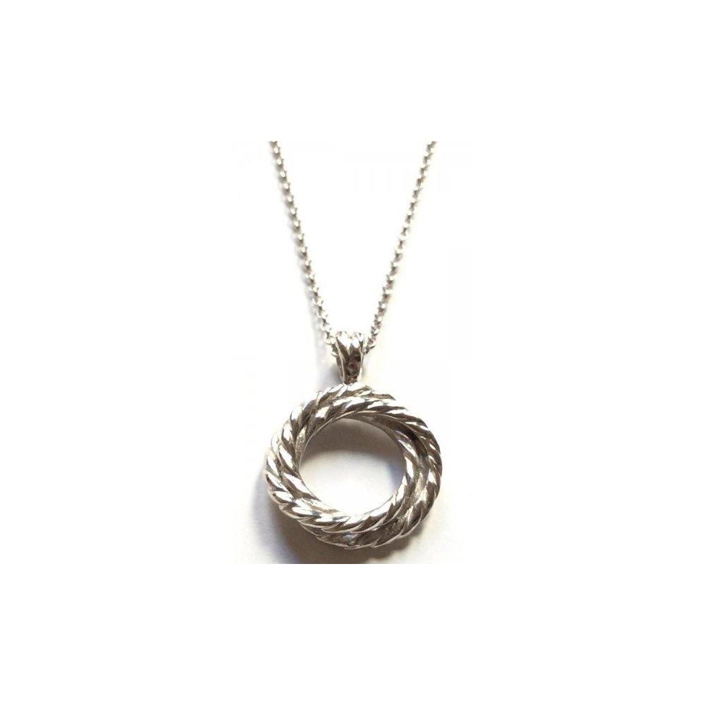 Silver necklace with double twisted circle