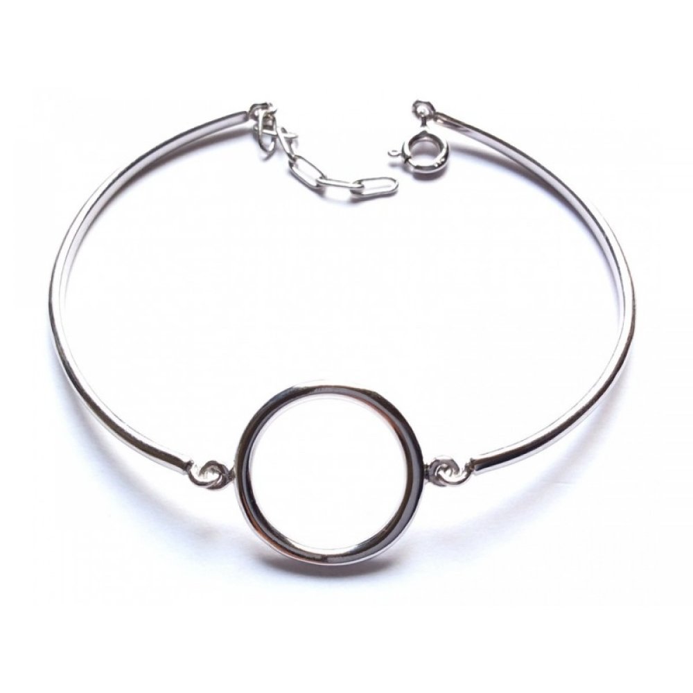 Silver rod bracelet with circle motif