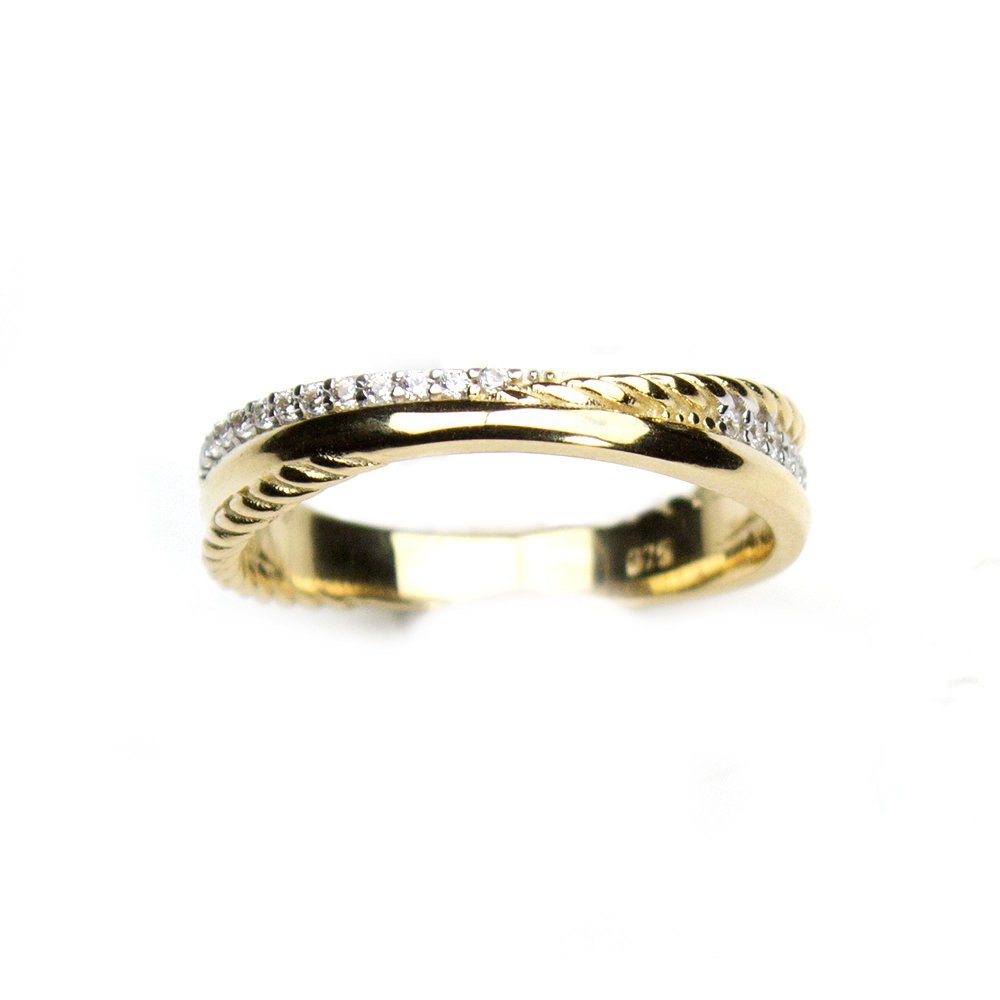 K9 gold ring with white zircons