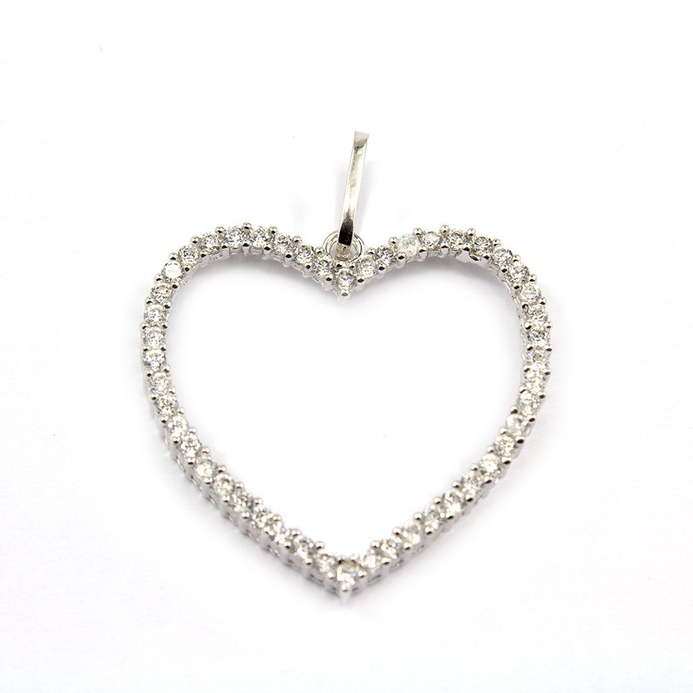 White gold heart pendant