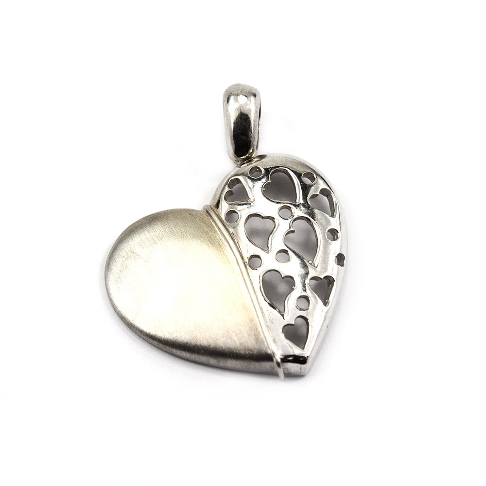 Sterling silver heart pendant