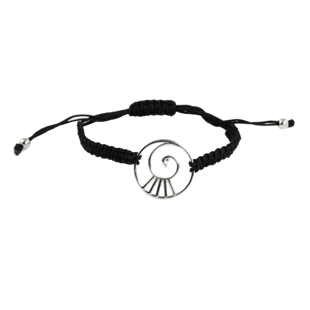Silver macrame bracelet with "In Spiral" pattern and black string