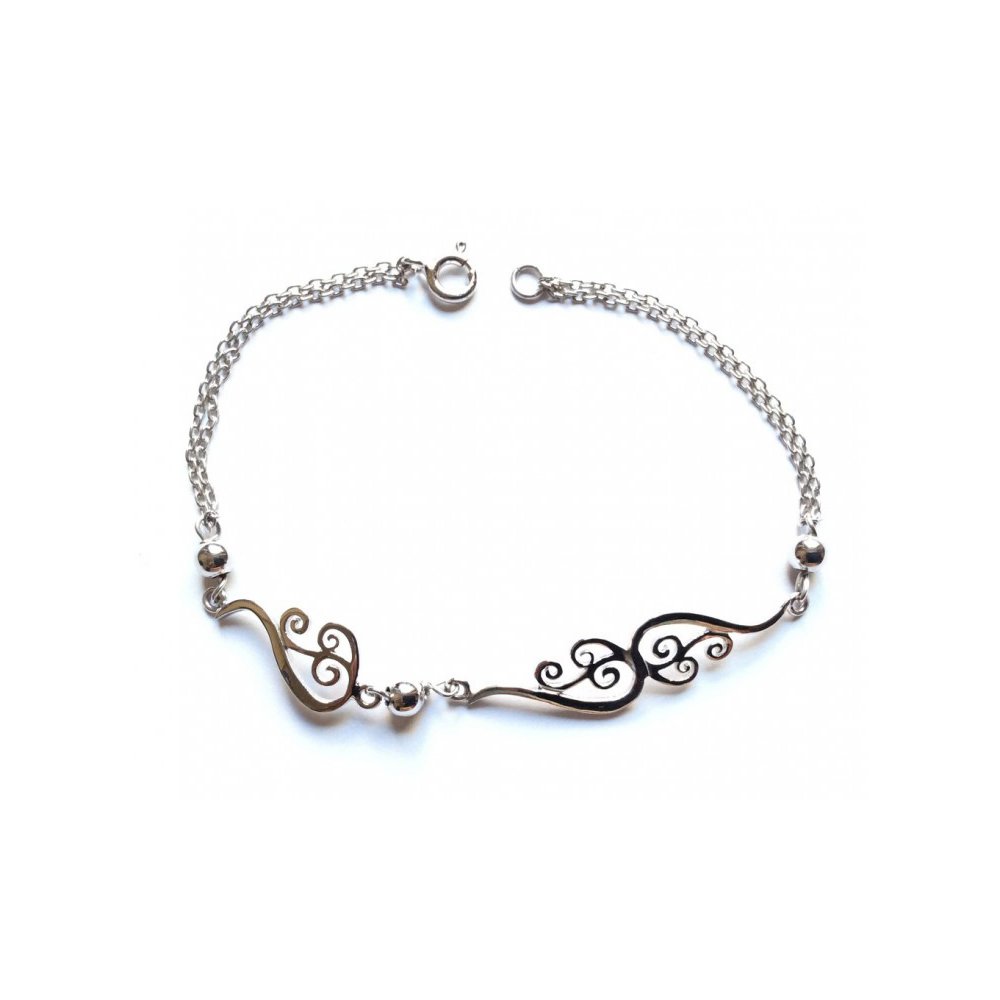 Silver bracelet with chain