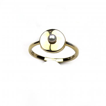 Elixir K9 gold ring with pearl