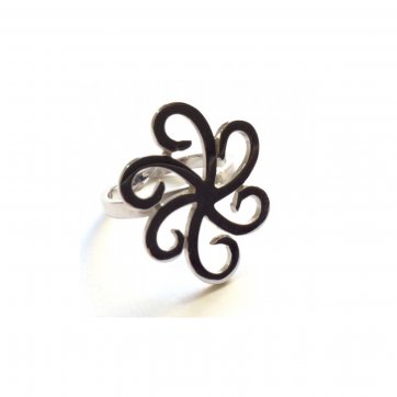 Nostalgia Silver ring with daisy motif